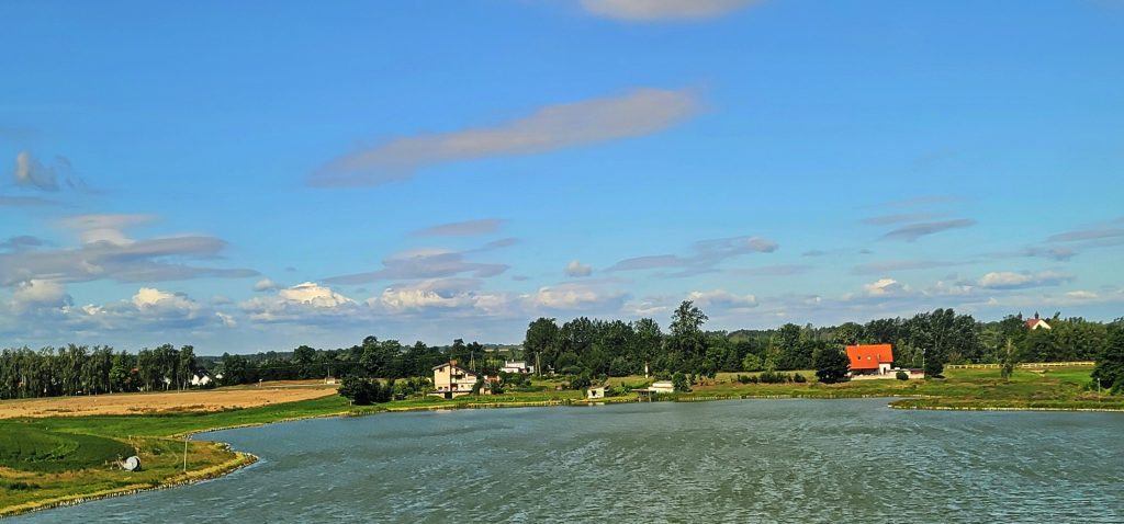 20260728_092349-1024x478.jpg